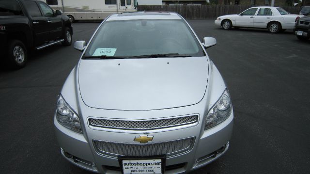 Chevrolet Malibu 2012 photo 2