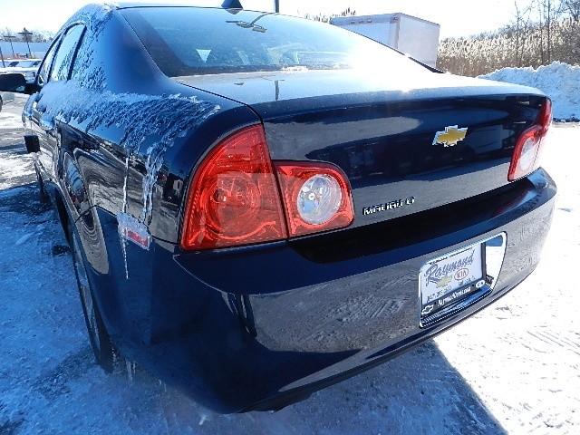 Chevrolet Malibu 2012 photo 2