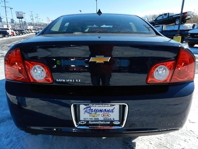 Chevrolet Malibu 2012 photo 4