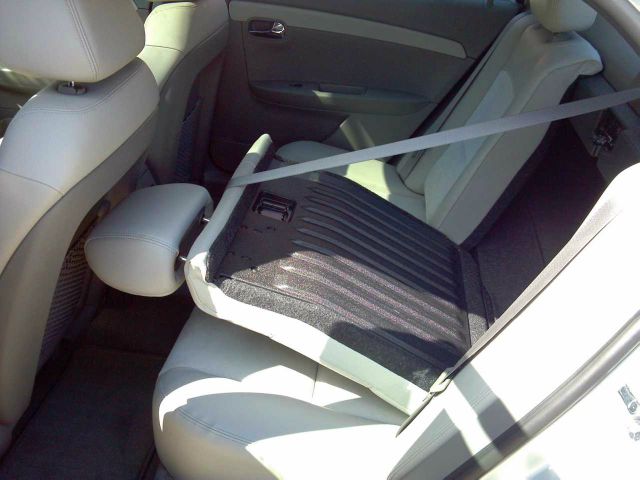 Chevrolet Malibu 2012 photo 2