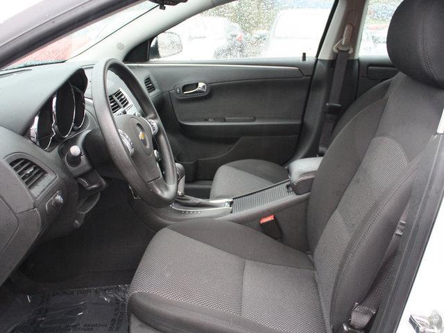Chevrolet Malibu 2012 photo 2