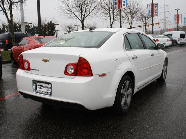 Chevrolet Malibu 2012 photo 3
