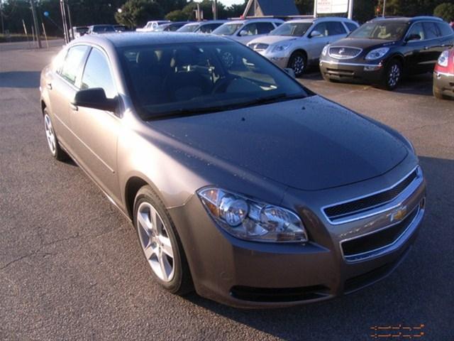 Chevrolet Malibu 2012 photo 1
