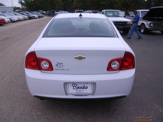 Chevrolet Malibu 2012 photo 3