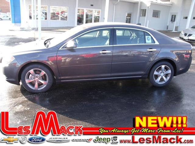 Chevrolet Malibu 2012 photo 3