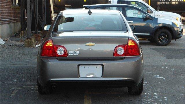 Chevrolet Malibu 2012 photo 3