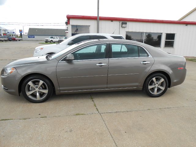 Chevrolet Malibu 2012 photo 2