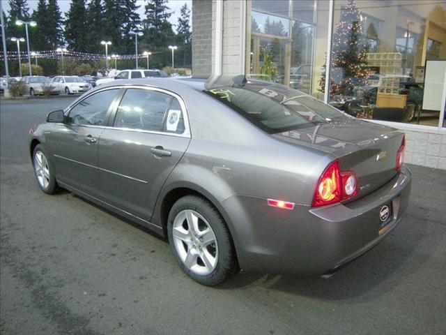 Chevrolet Malibu 2012 photo 2
