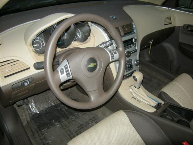 Chevrolet Malibu 2012 photo 3