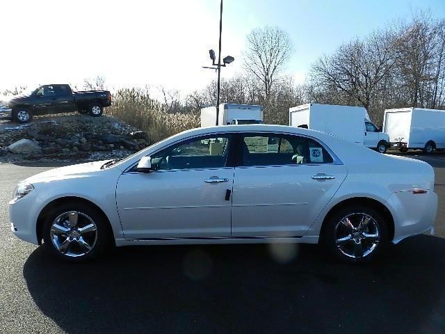 Chevrolet Malibu 2012 photo 1