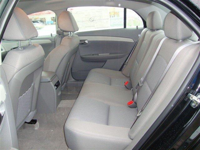 Chevrolet Malibu 2012 photo 1