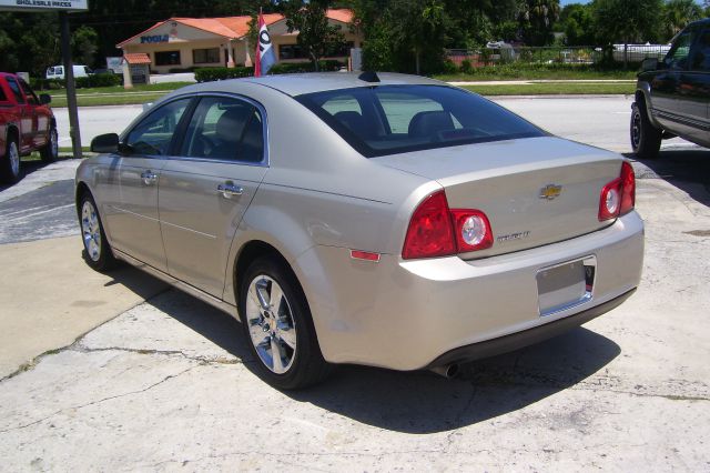 Chevrolet Malibu 4dr AWD SUV Sedan