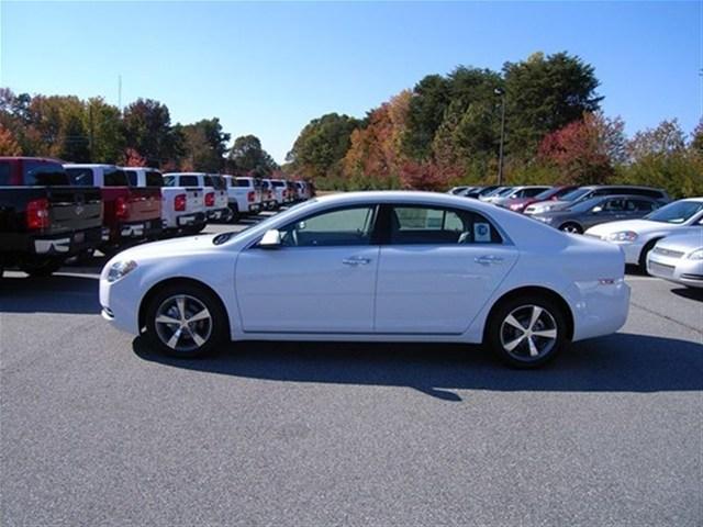 Chevrolet Malibu 2012 photo 3