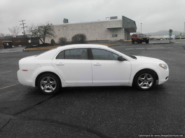 Chevrolet Malibu 2012 photo 1