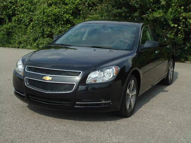 Chevrolet Malibu 2012 photo 2