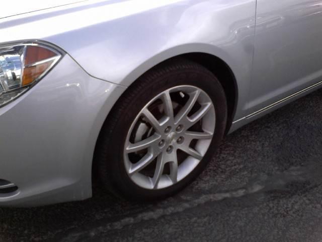 Chevrolet Malibu 2012 photo 2