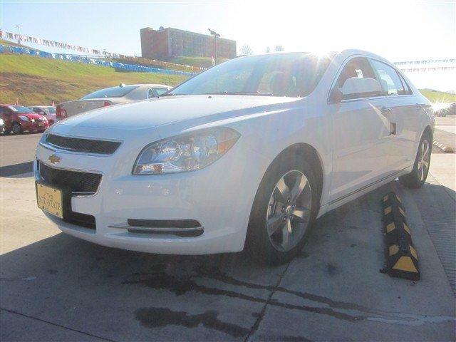 Chevrolet Malibu 2012 photo 2