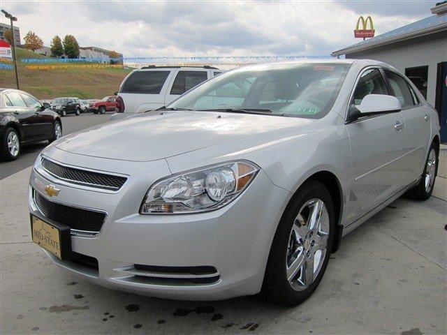 Chevrolet Malibu 2012 photo 2