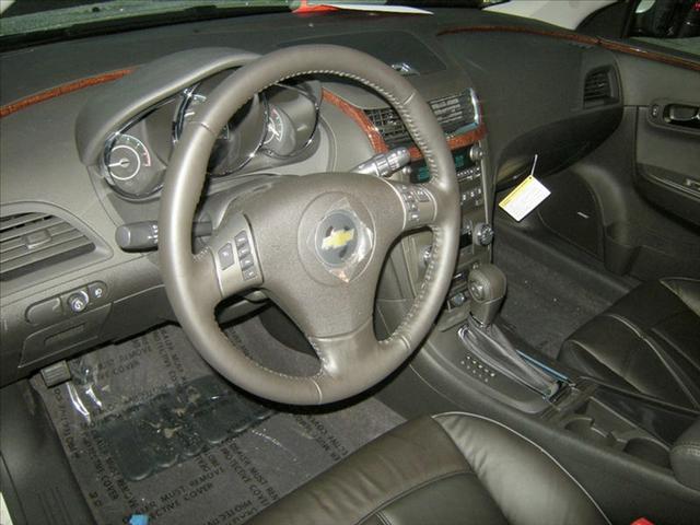 Chevrolet Malibu 2012 photo 3