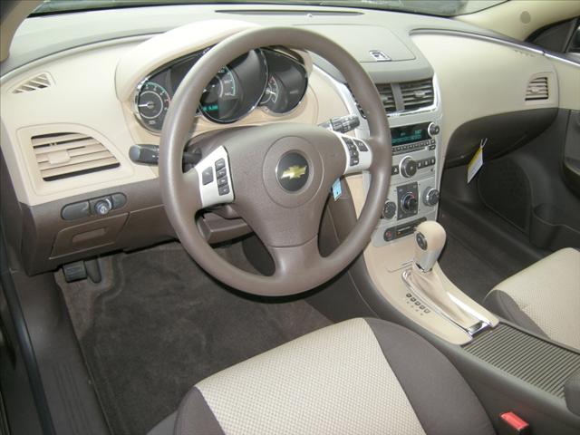 Chevrolet Malibu 2012 photo 3