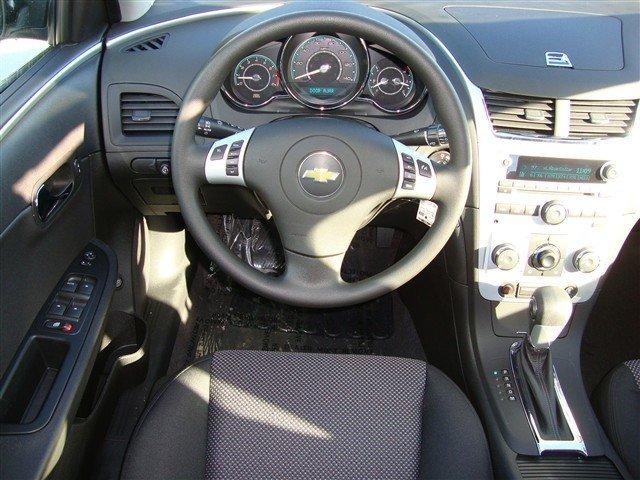 Chevrolet Malibu 4dr Sdn I4 CVT 2.5 Sedan