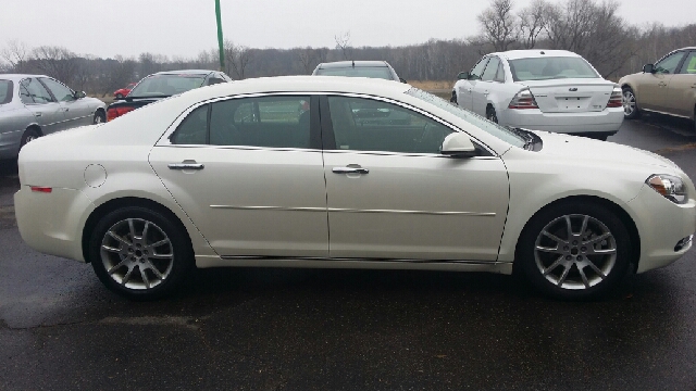 Chevrolet Malibu 2012 photo 1
