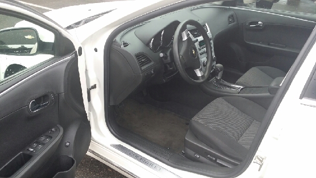 Chevrolet Malibu 2012 photo 4