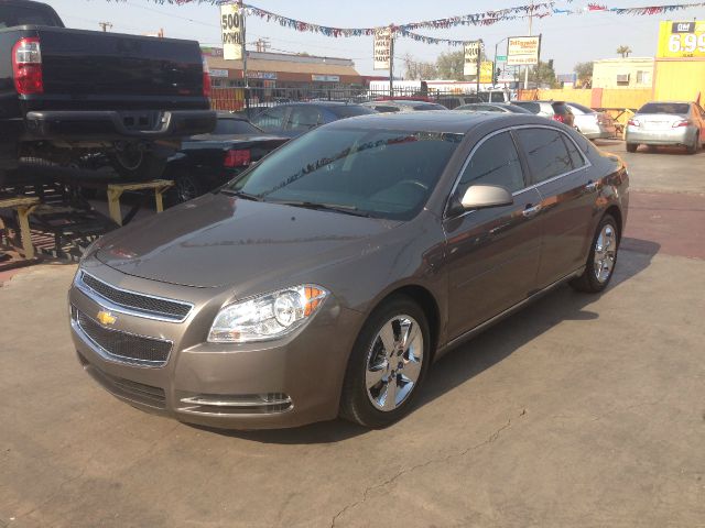 Chevrolet Malibu 4dr AWD SUV Sedan