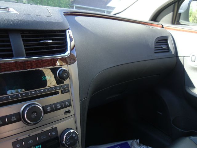 Chevrolet Malibu 2012 photo 8