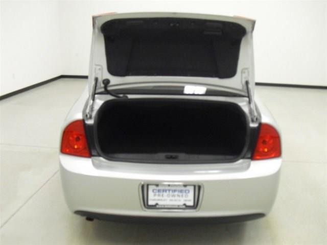 Chevrolet Malibu 2012 photo 3