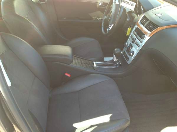 Chevrolet Malibu 2012 photo 1