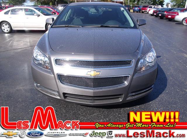 Chevrolet Malibu Supercab XL Sedan