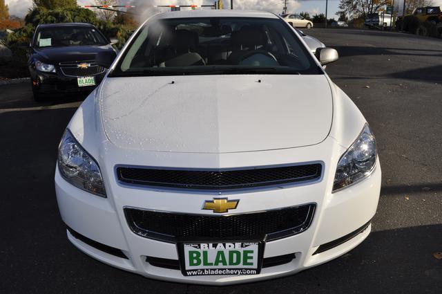 Chevrolet Malibu 2012 photo 1