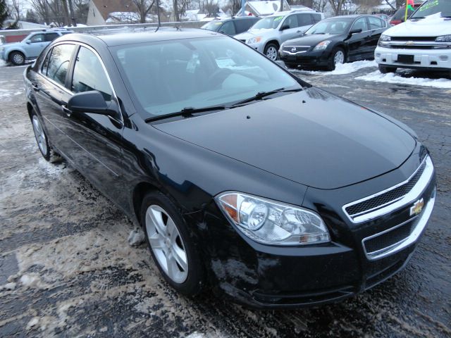 Chevrolet Malibu 2012 photo 2