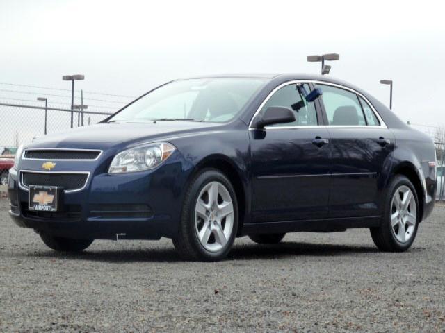 Chevrolet Malibu XLT, AWD Sedan