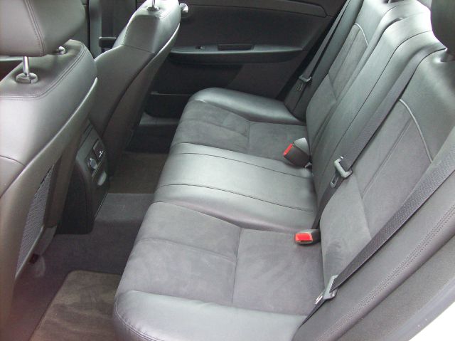 Chevrolet Malibu 2012 photo 2