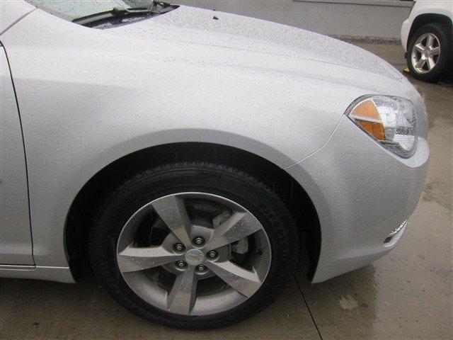 Chevrolet Malibu 2012 photo 1