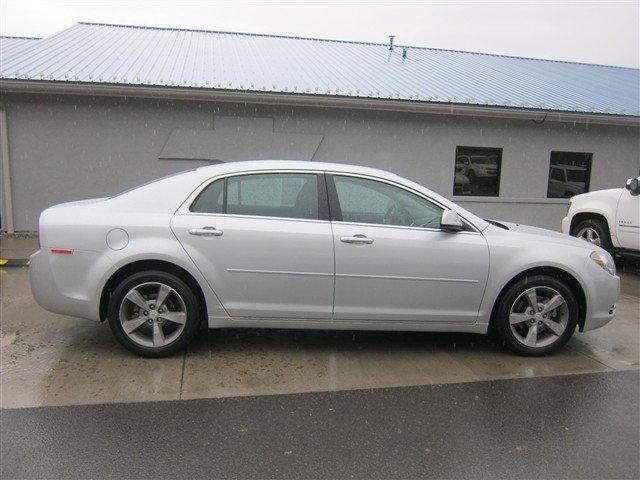 Chevrolet Malibu 2012 photo 2