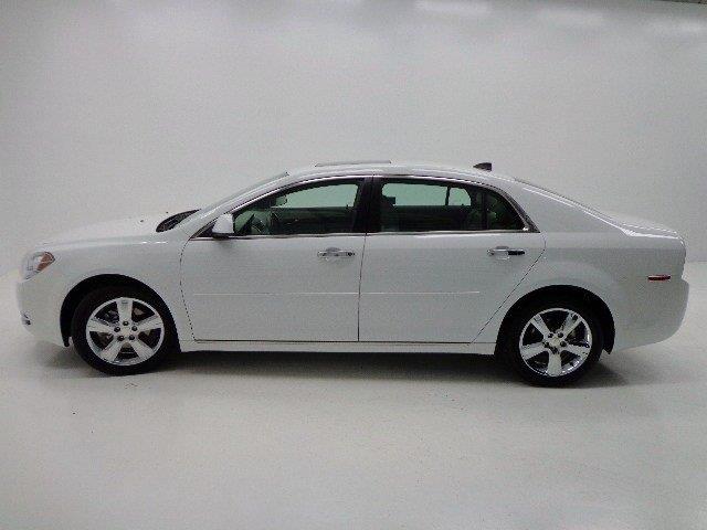 Chevrolet Malibu 2012 photo 3