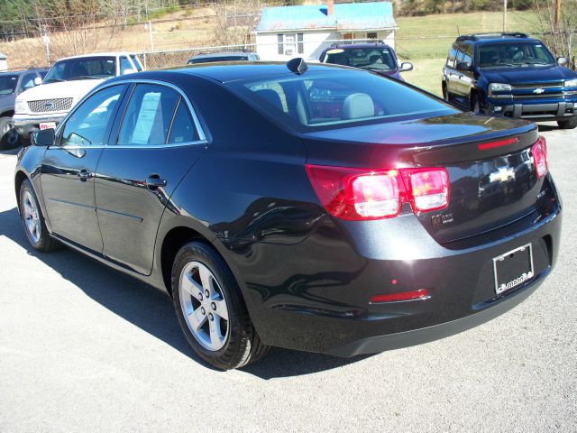 Chevrolet Malibu 2013 photo 3