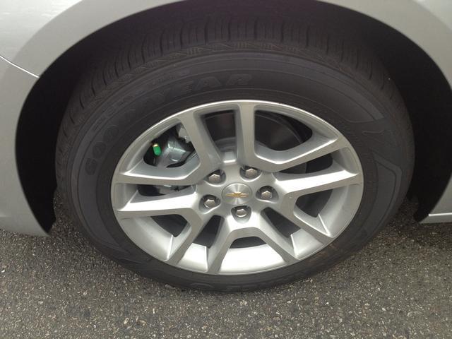 Chevrolet Malibu 2013 photo 2