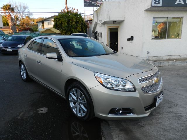 Chevrolet Malibu 2013 photo 2