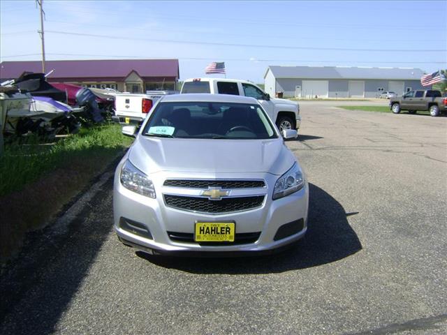 Chevrolet Malibu 2013 photo 3
