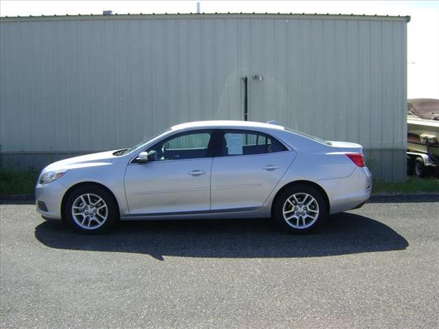 Chevrolet Malibu 2013 photo 4