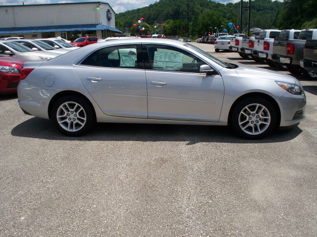 Chevrolet Malibu 2013 photo 1