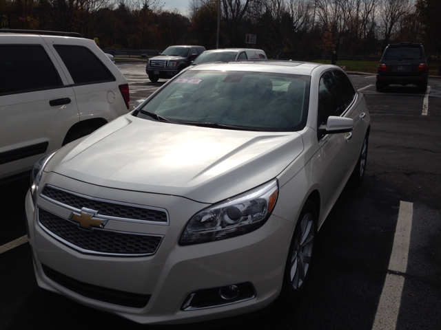 Chevrolet Malibu 2013 photo 2