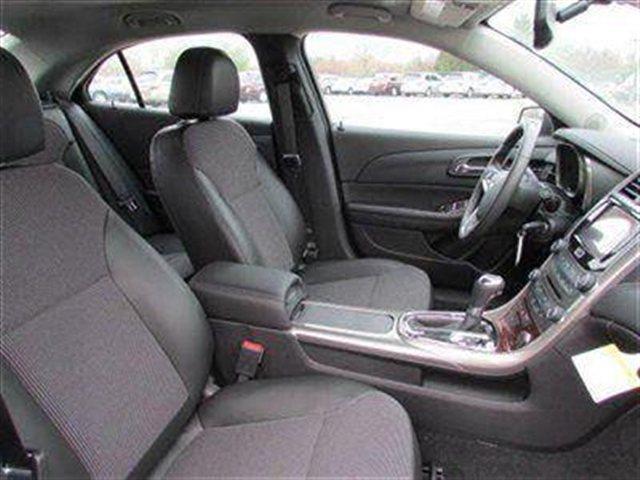 Chevrolet Malibu 2013 photo 12