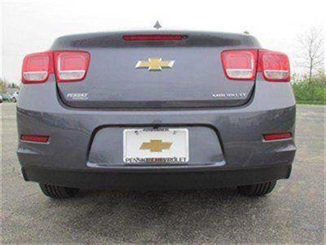 Chevrolet Malibu 2013 photo 2