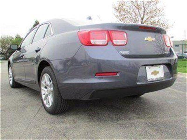 Chevrolet Malibu 2013 photo 3