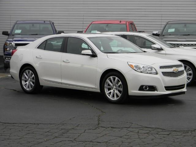 Chevrolet Malibu 2013 photo 1
